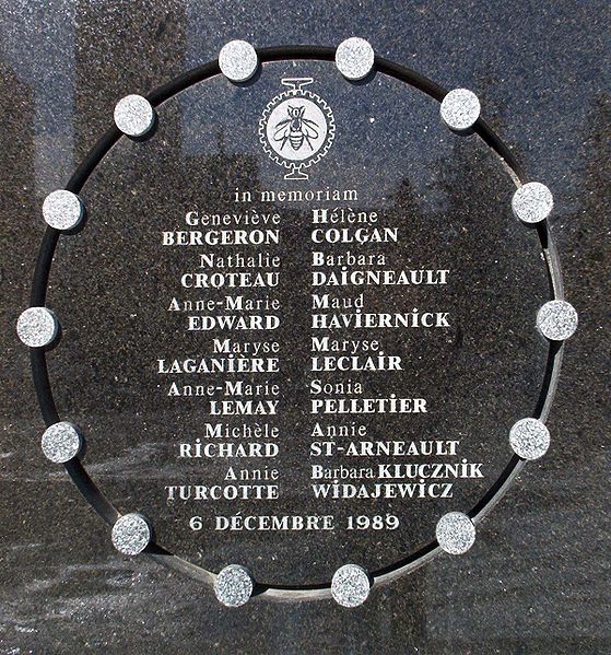 559px-Mtl_dec6_plaque1